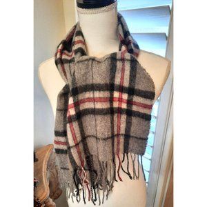 100% Lambswool Plaid Scarf Edinburgh Scotland